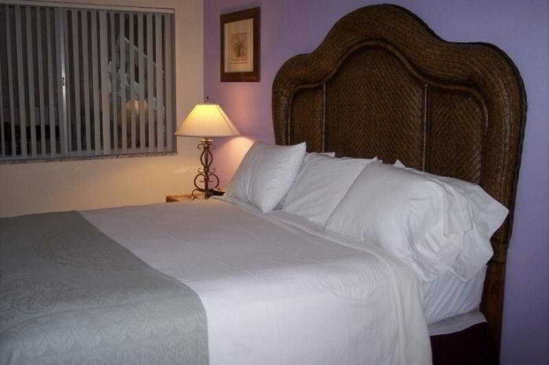 Cheston House - Clothing Optional All Male Guesthouse Fort Lauderdale Exterior foto